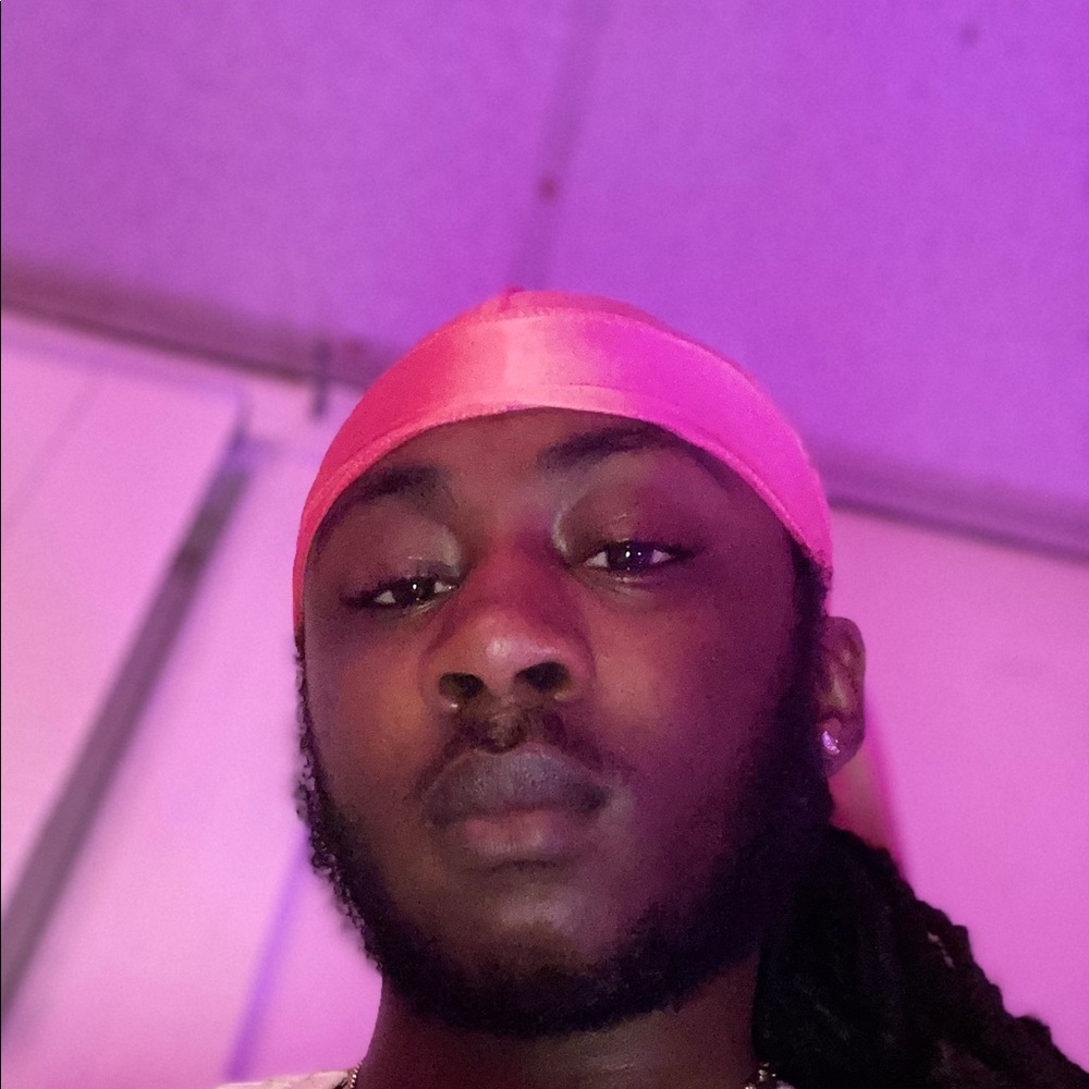 Meet your Posher, Javione